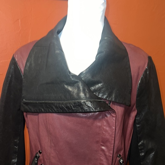 BCBG MAXAZRIA MOTO LEATHER JACKET ……028 - Picture 3 of 16